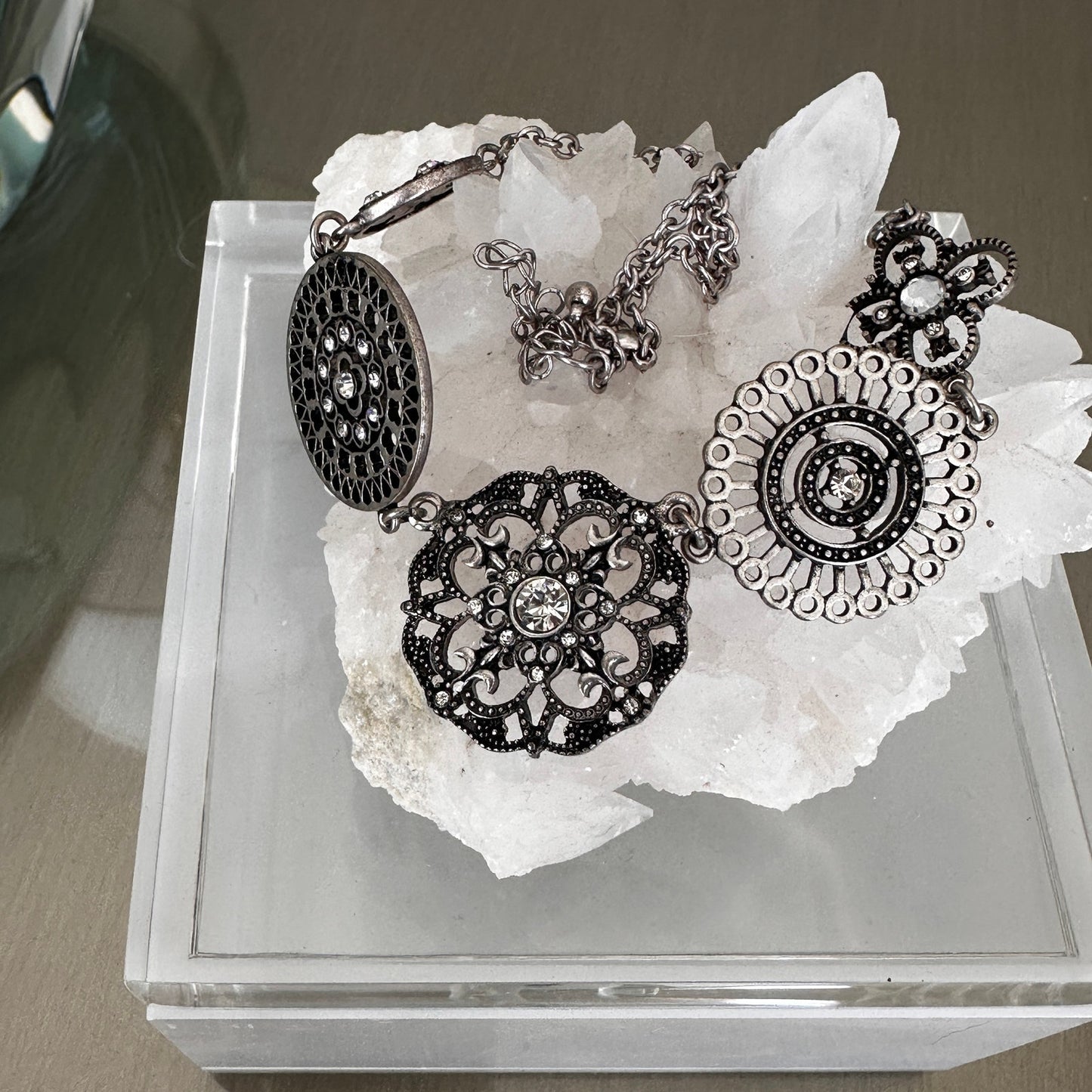 Vintage Silver-Tone Statement Necklace with Clear Rhinestones