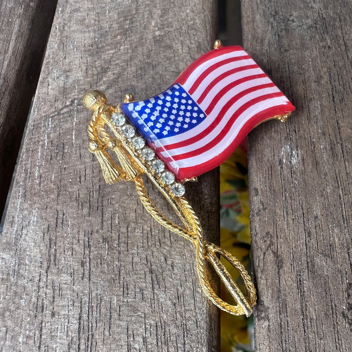 Vintage 1950’s Lucite & Rhinestone American Flag Brooch