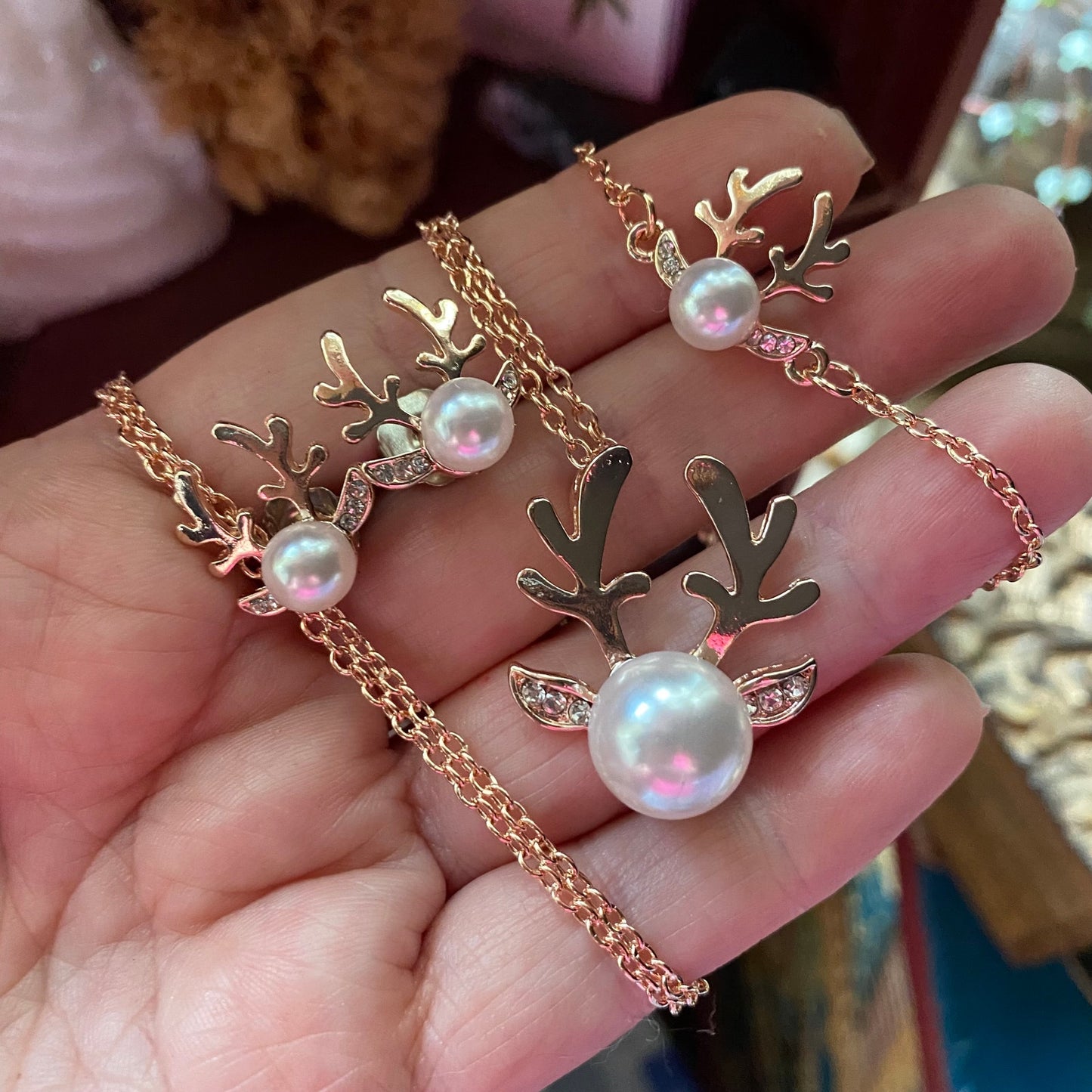 Reindeer Pearl Necklace and Earrings Set-Christmas Jewelry Gift Set Gold Tone