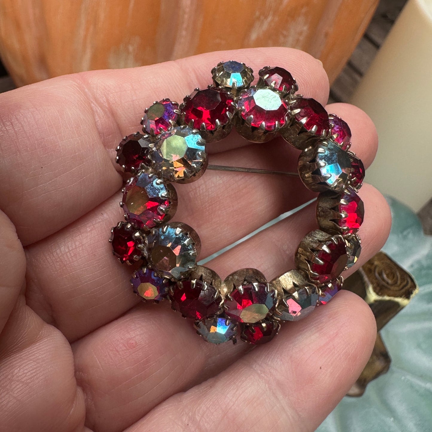 Vintage 1950-1960 Aurora Borealis Austrian Crystal Rhinestone Brooch