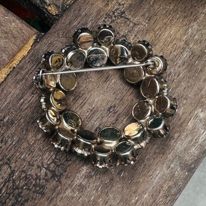 Vintage 1950-1960 Aurora Borealis Austrian Crystal Rhinestone Brooch