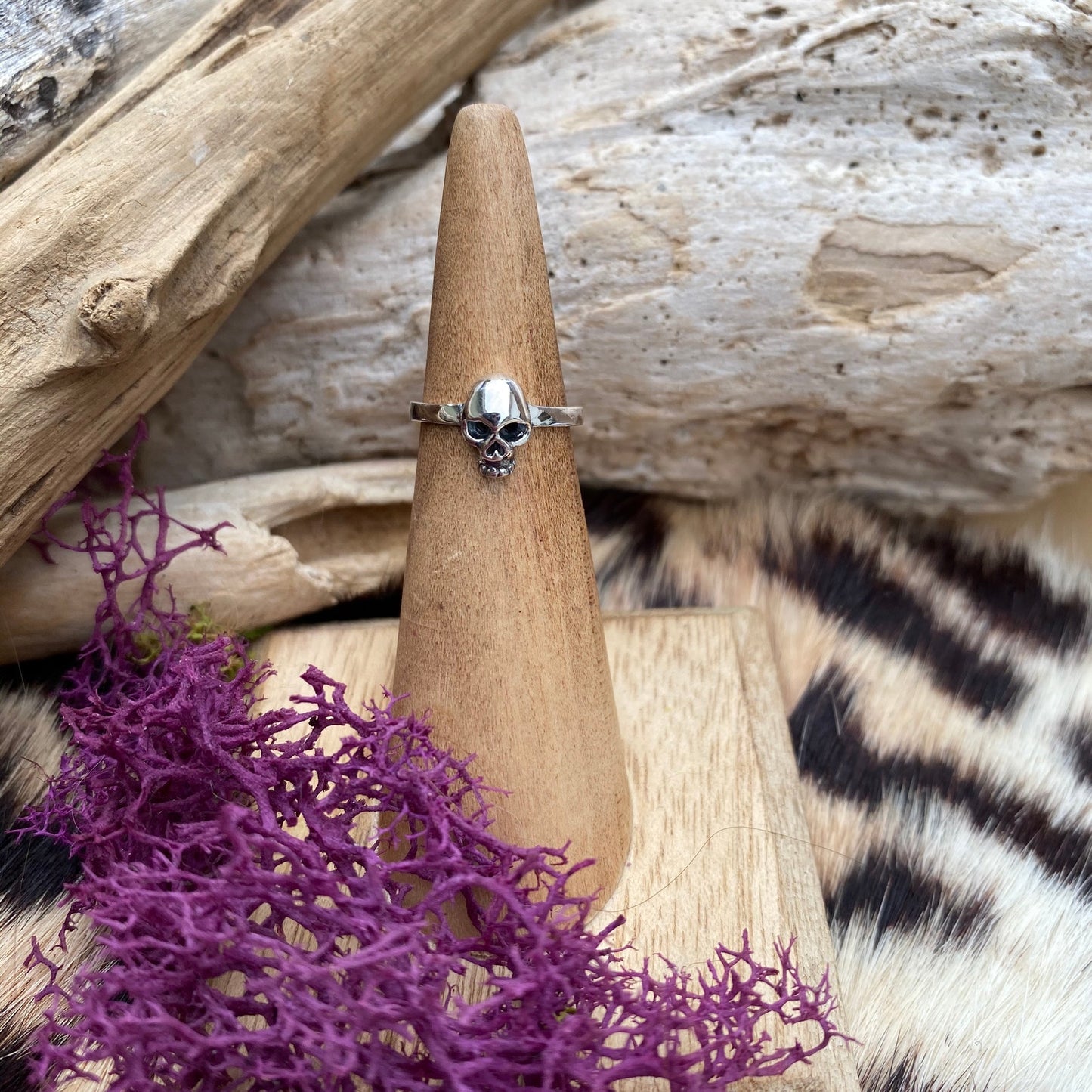 Sterling Silver Skull Toe Ring