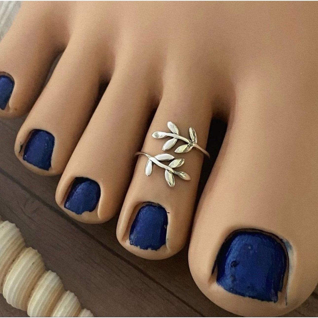 Sterling Silver Wrap Around Leaf Toe Ring