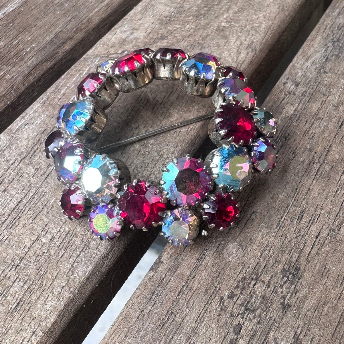 Vintage 1950-1960 Aurora Borealis Austrian Crystal Rhinestone Brooch