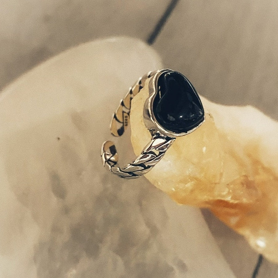 925 Sterling Silver Black Agate Heart Ring