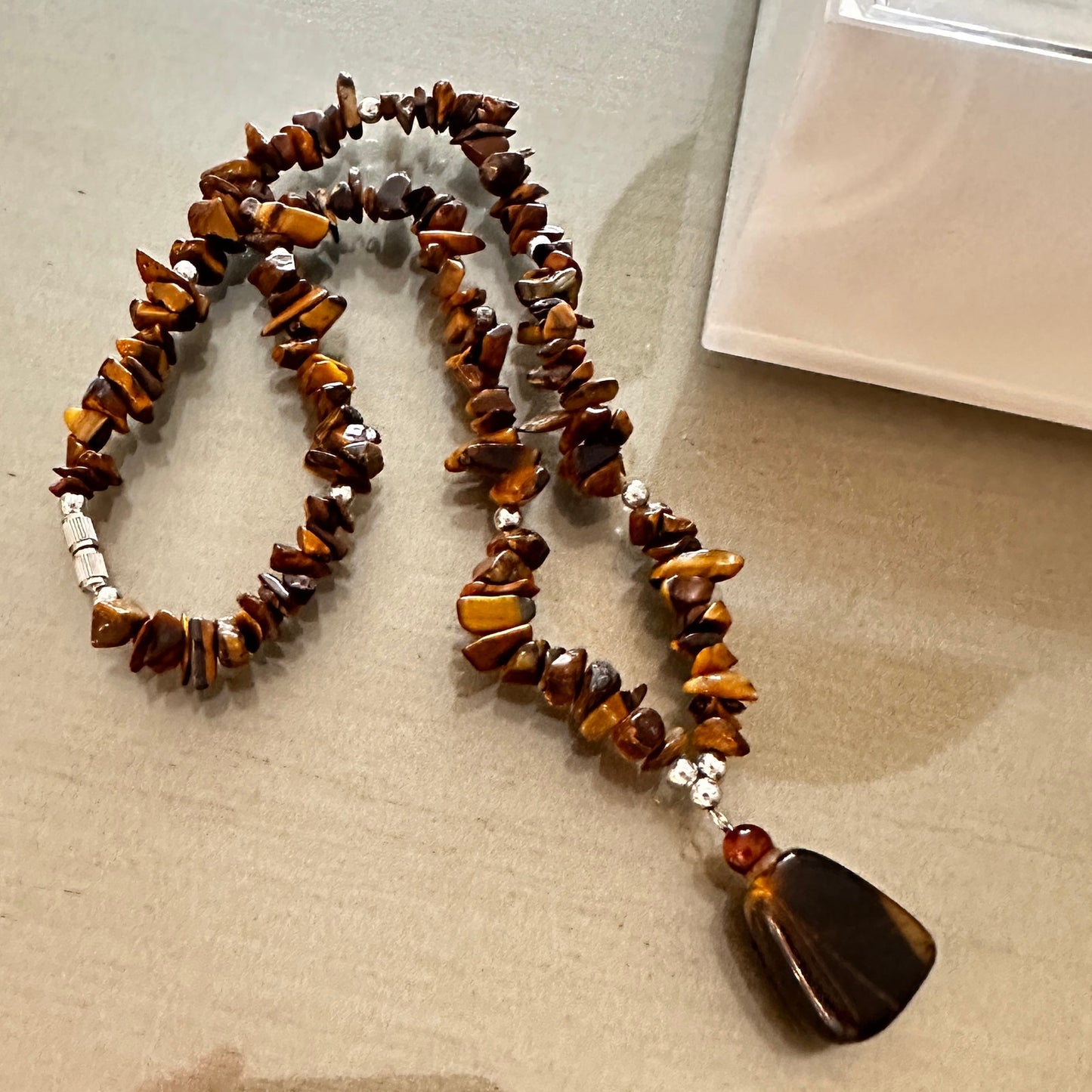 Vintage Tiger’s Eye Gemstone Necklace – Boho Earthy Statement Piece