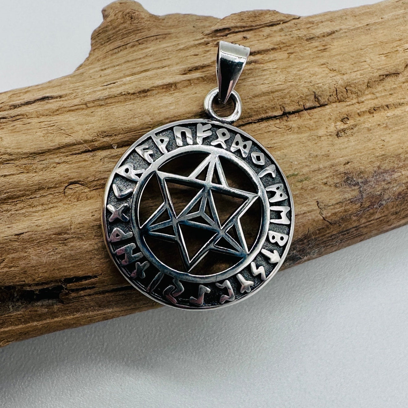 Sterling Silver Star of David Pendant – Hebrew Rune