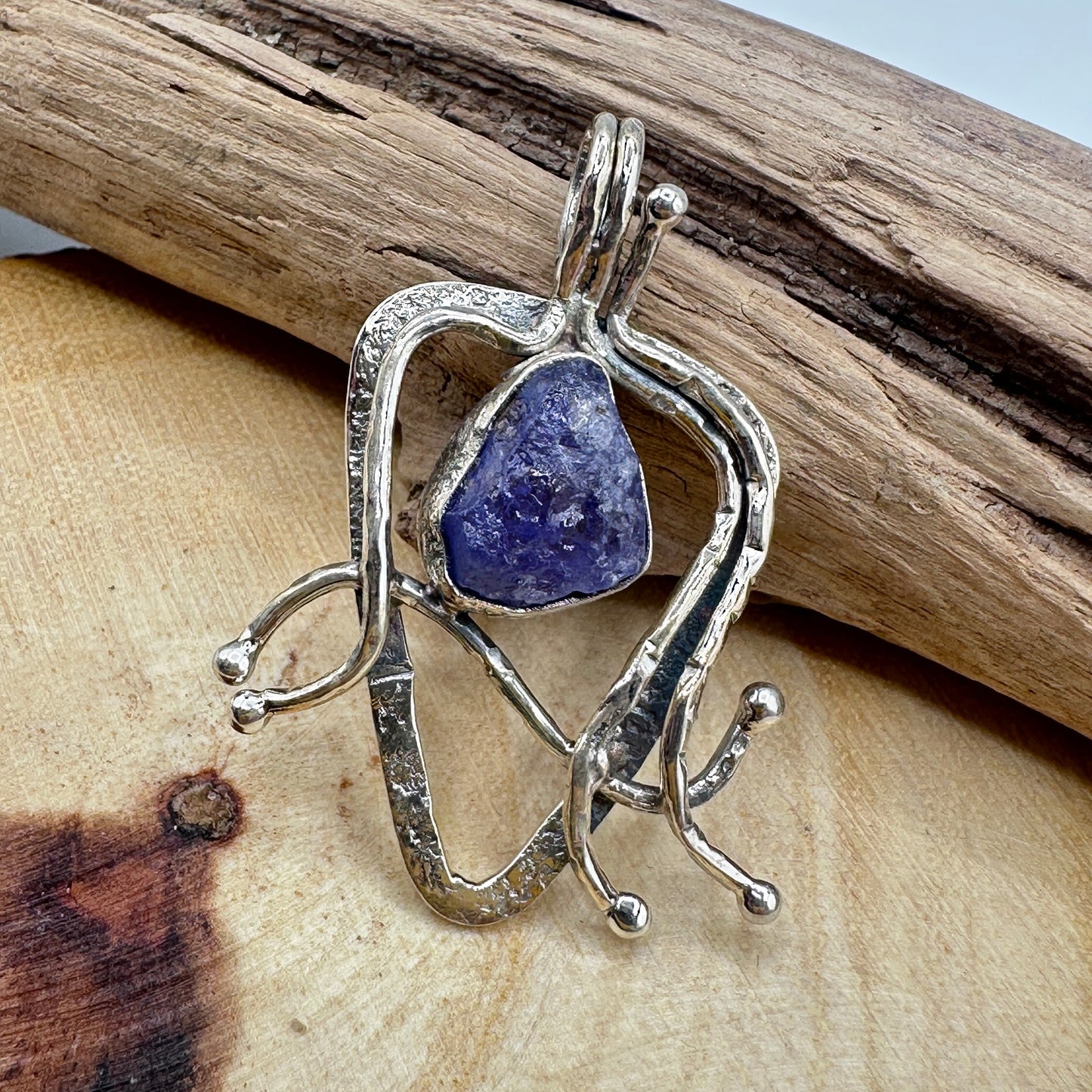 Sterling Silver Artisan Pendant – Rough Tanzanite Stone