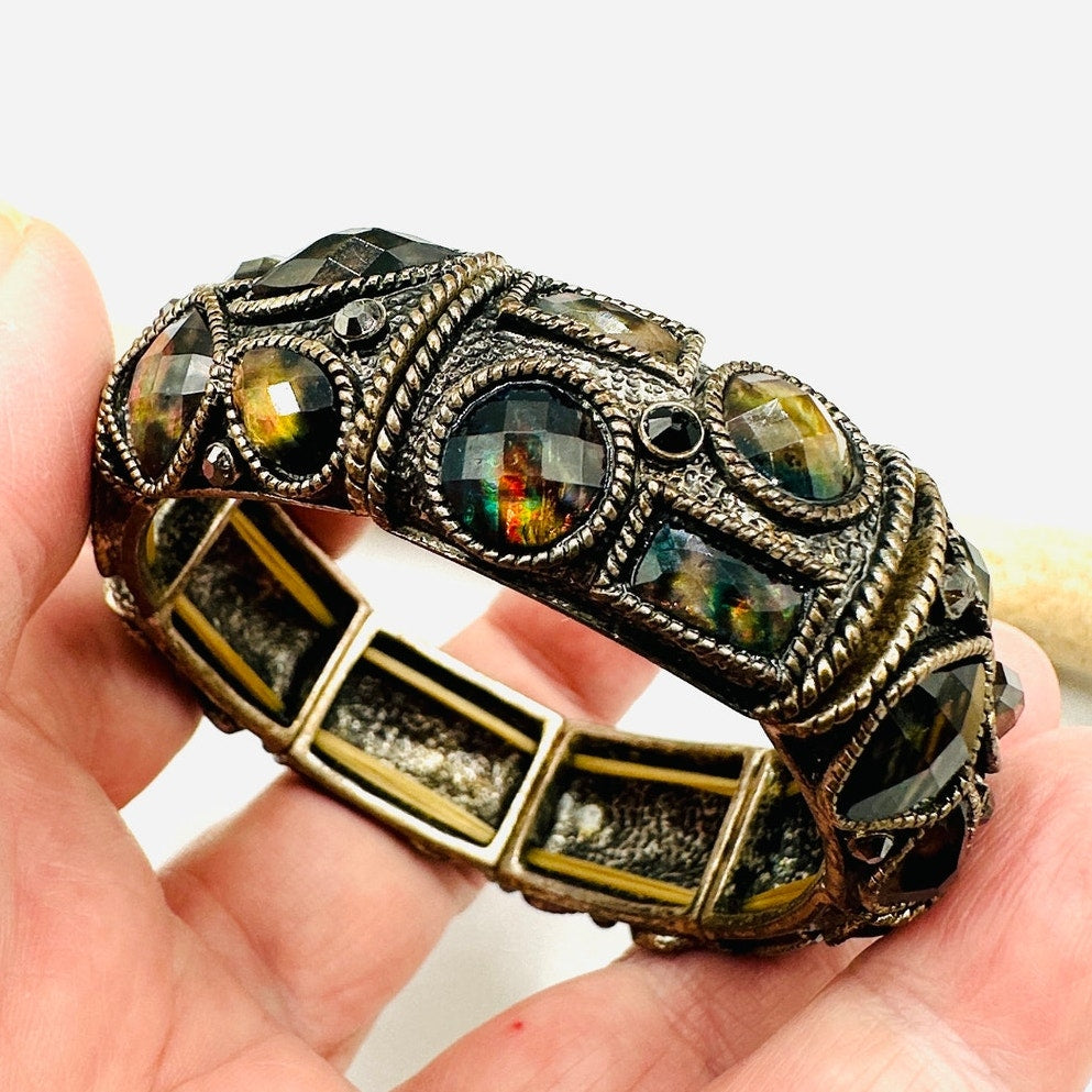 Vintage Style Stretch Bracelet Faceted Stones Antique Gold Tone Statement