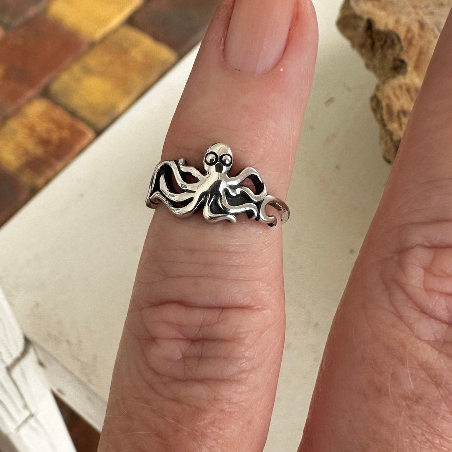 Octopus Sterling Silver Toe Ring