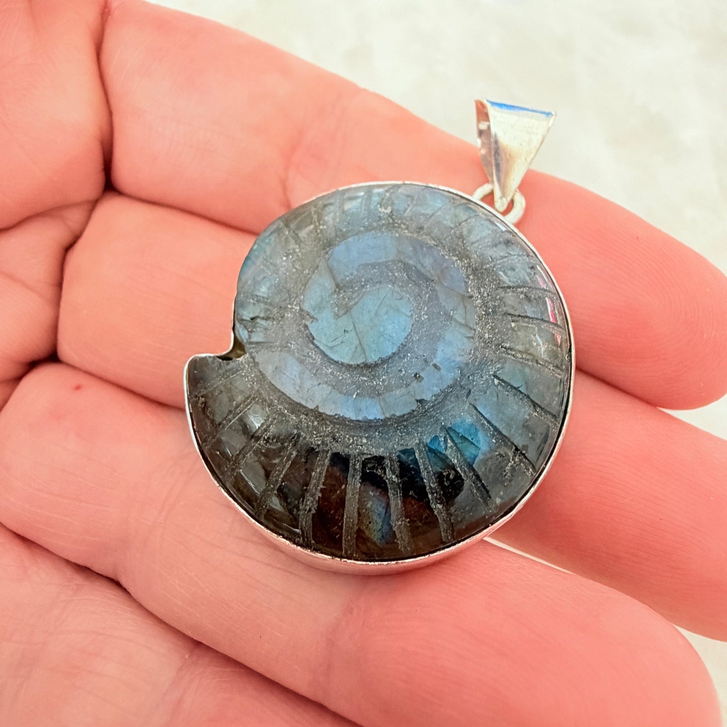 Carved Labradorite Ammonite Pendant 925 Silver Plated