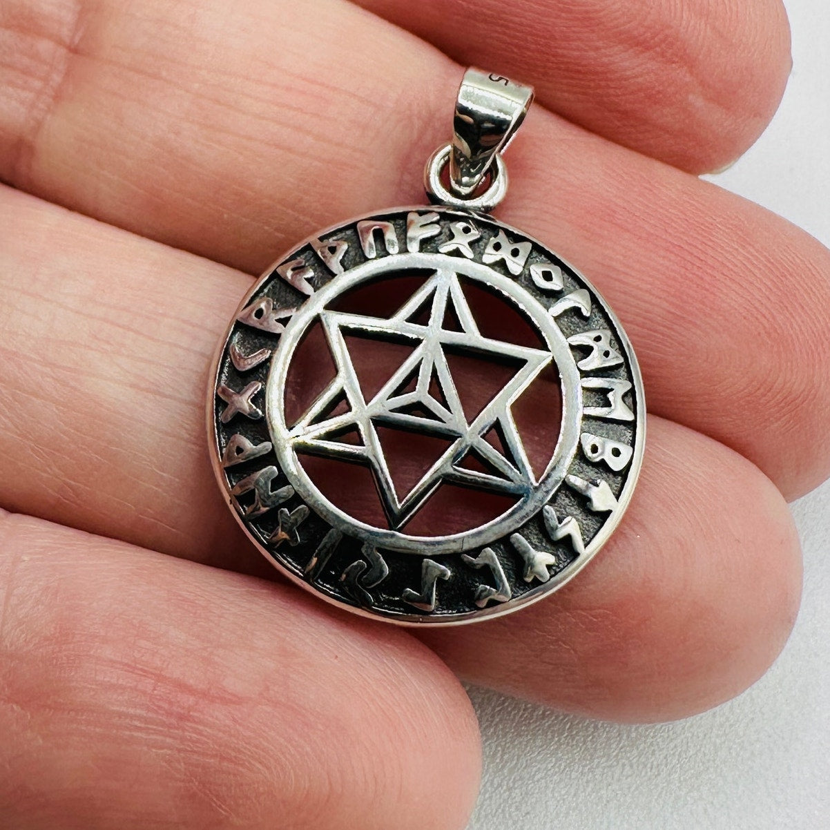Sterling Silver Star of David Pendant – Hebrew Rune
