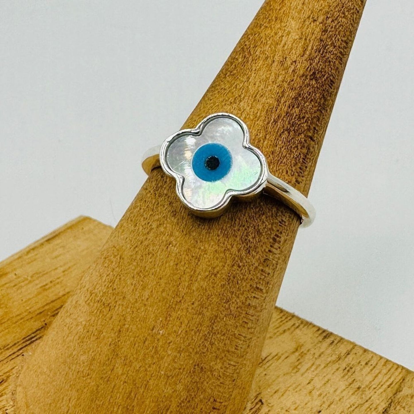 Sterling Silver Evil Eye Mother Of Pearl Clover Ring