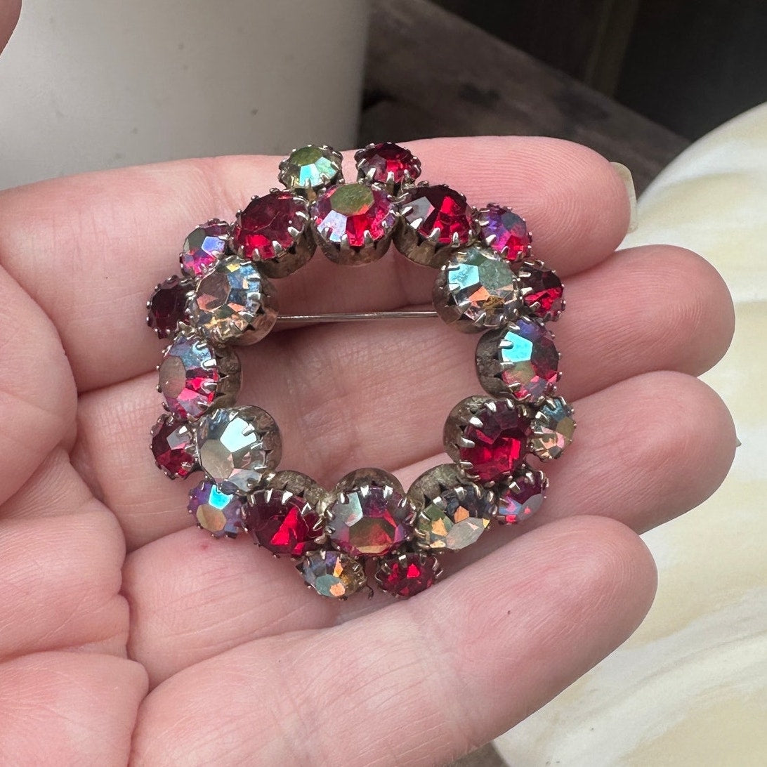Vintage 1950-1960 Aurora Borealis Austrian Crystal Rhinestone Brooch