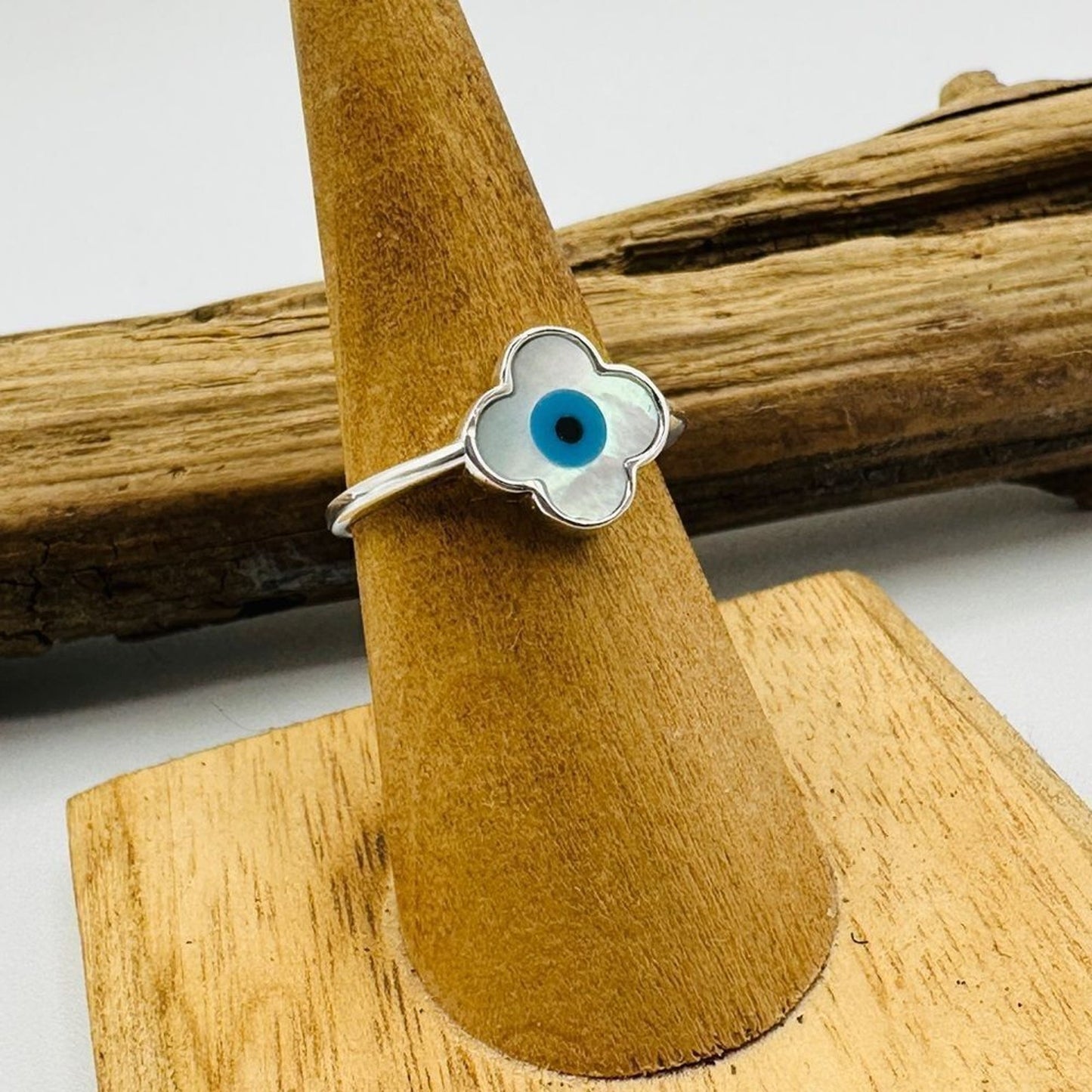Sterling Silver Evil Eye Mother Of Pearl Clover Ring