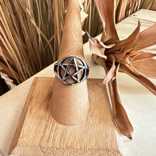 Stainless Steel Classic Pentagram Ring With Split Shank Unisex