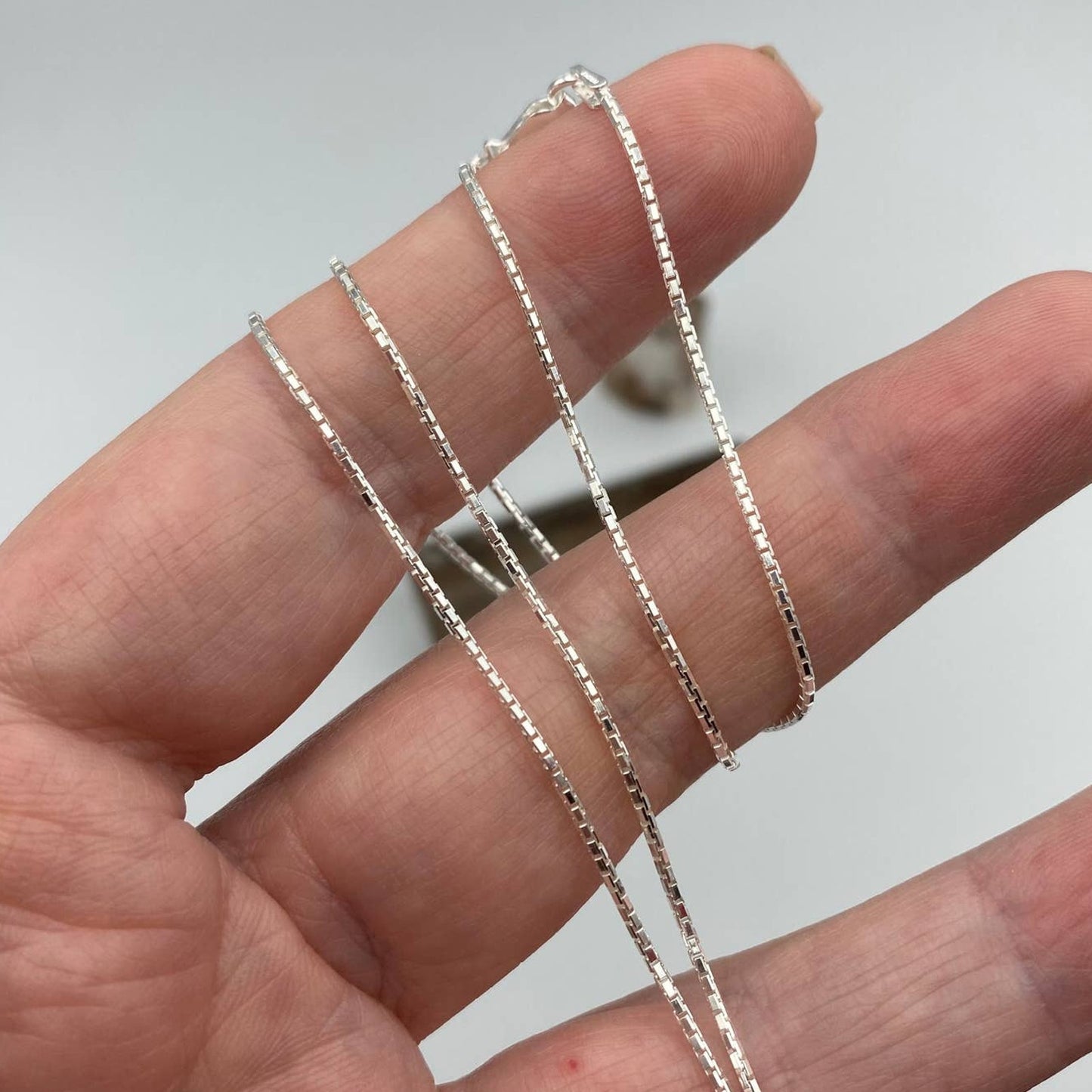 925 Sterling Silver 16" Diamond Cut Box Chain