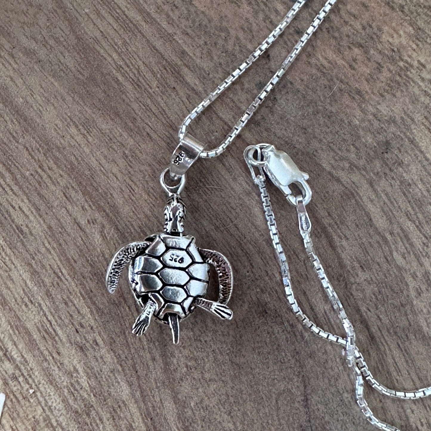 Sterling Silver  Turtle Necklace With Moving Limbs