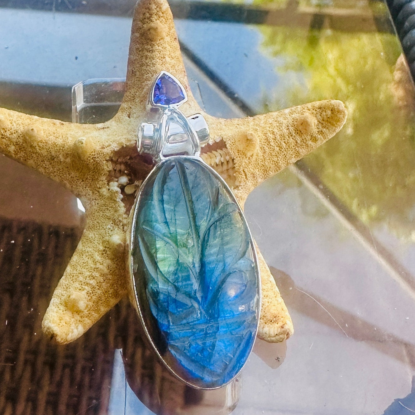 Natural Carving Labradorite & Amethyst 925 Silver Pendant