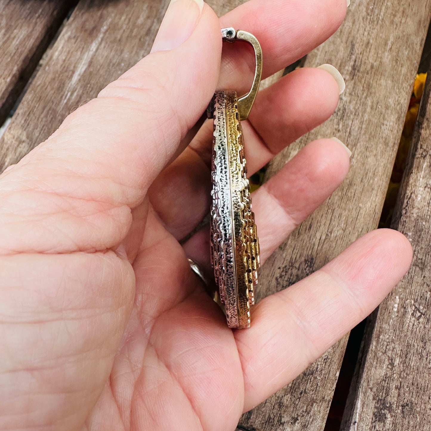 Vintage Premier Designs Reversible Pendant