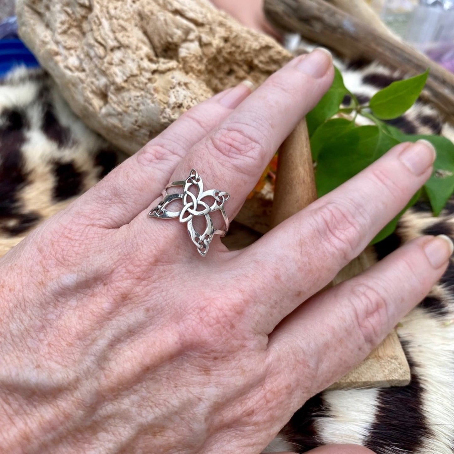 925 Sterling Silver Celtic Trinity Knot Butterfly Ring