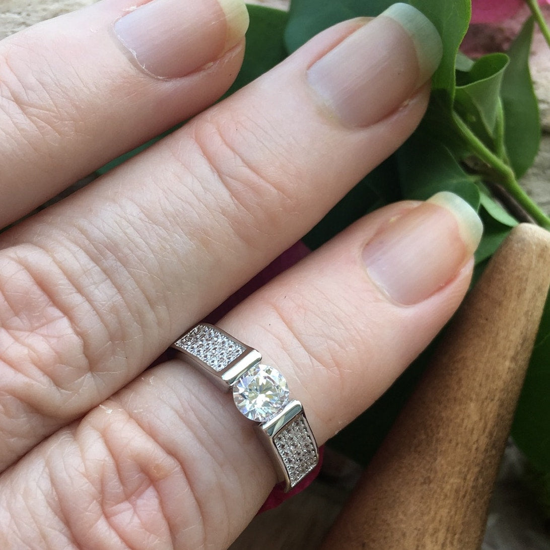 Sterling Silver Clear Round Engagement Ring 6,7,8