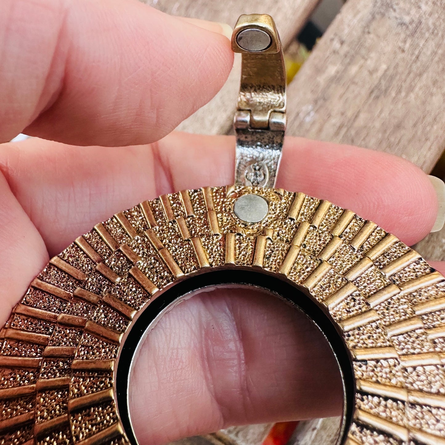 Vintage Premier Designs Reversible Pendant