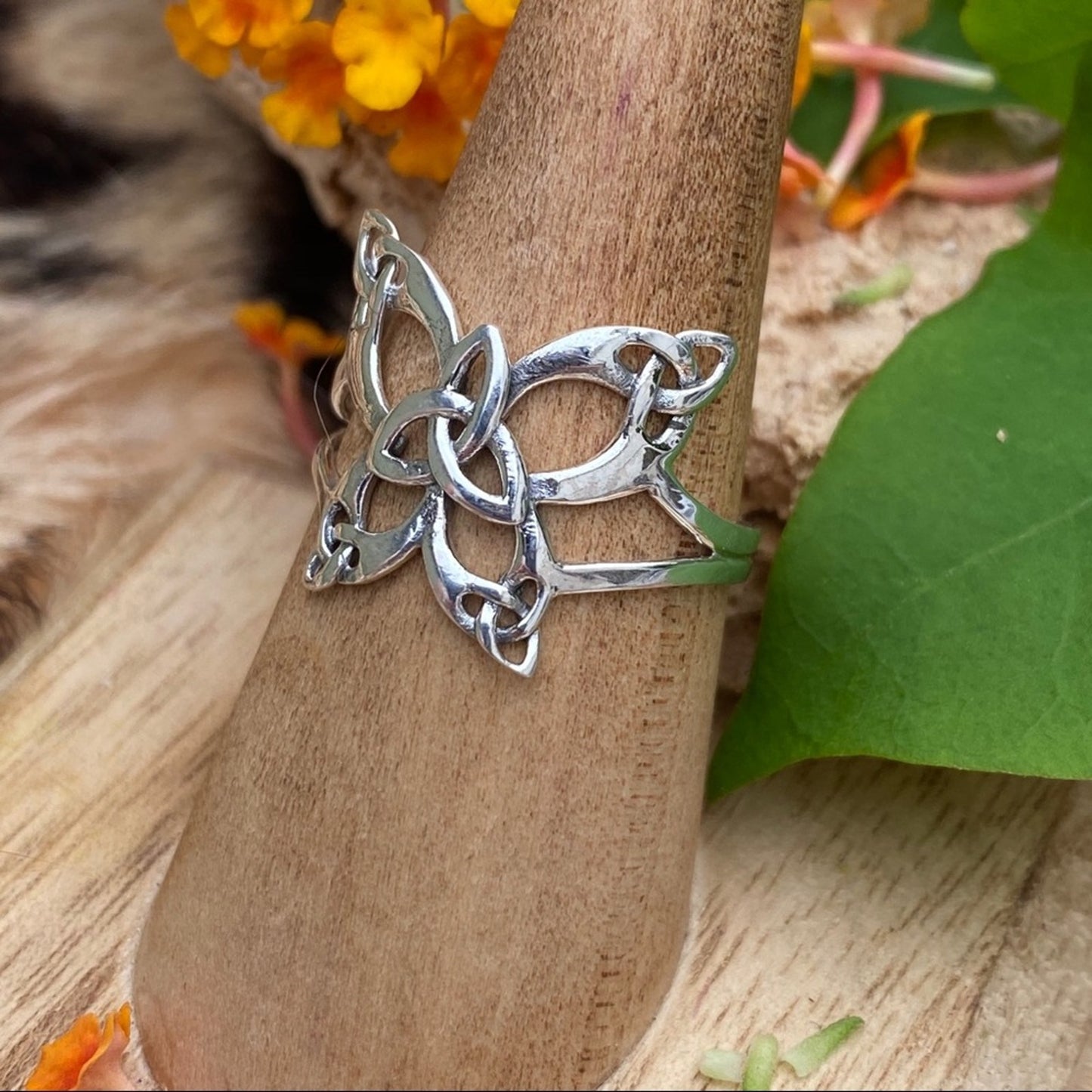 925 Sterling Silver Celtic Trinity Knot Butterfly Ring