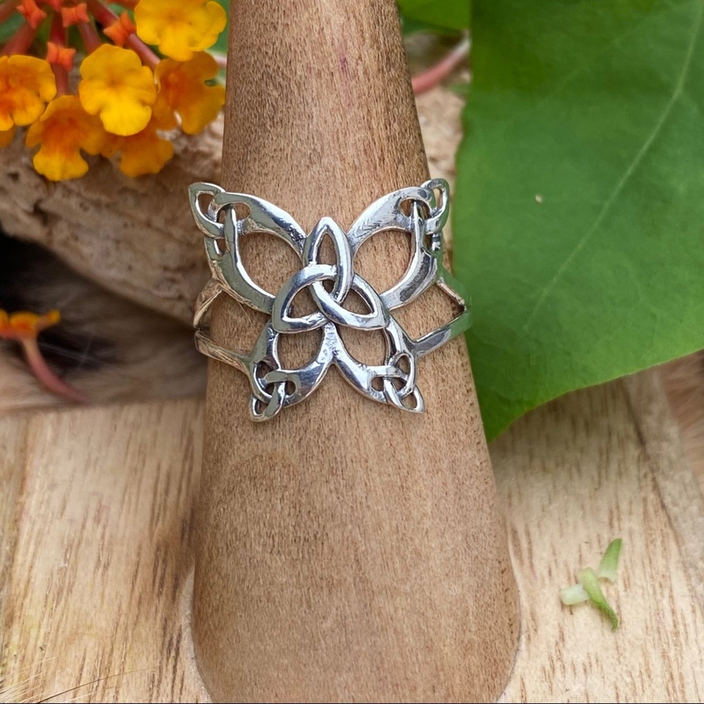 925 Sterling Silver Celtic Trinity Knot Butterfly Ring
