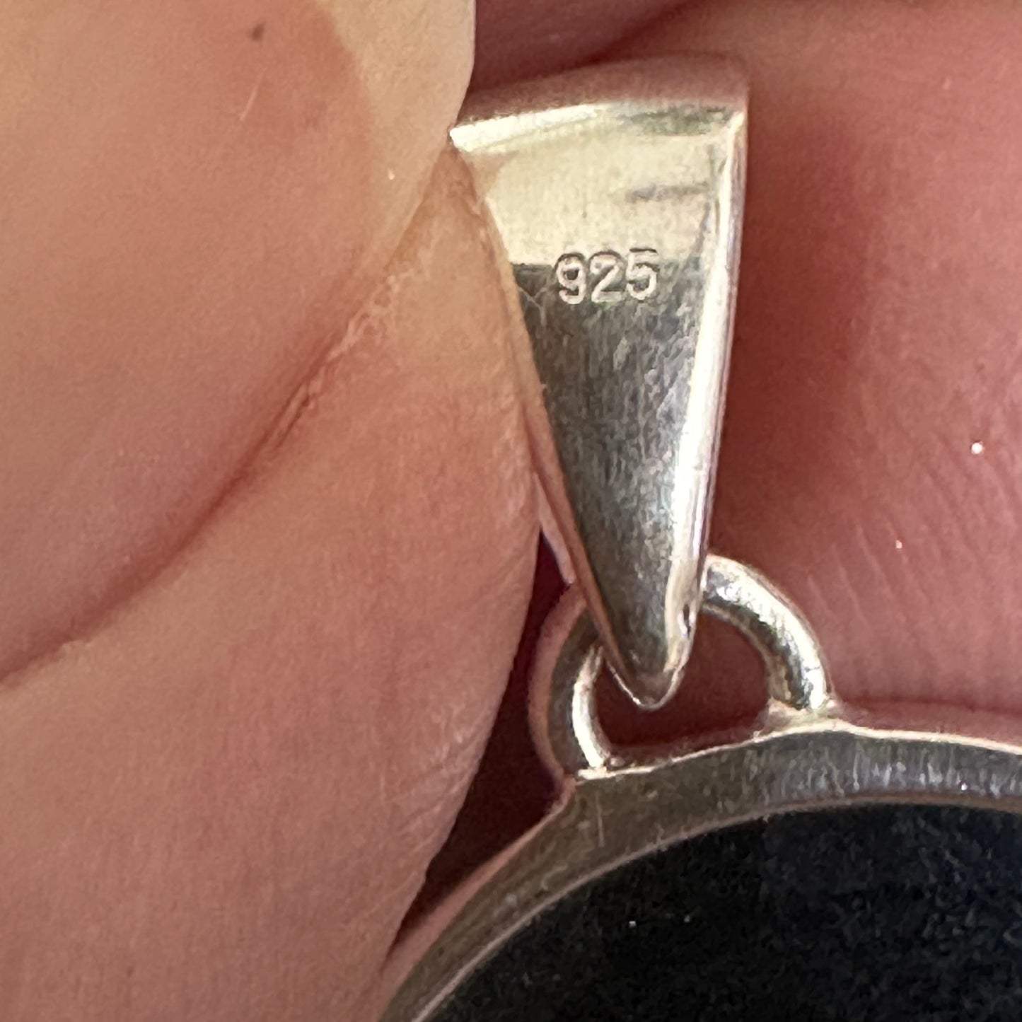 Sterling Silver Victorian-Style Blue & White Cameo Pendant