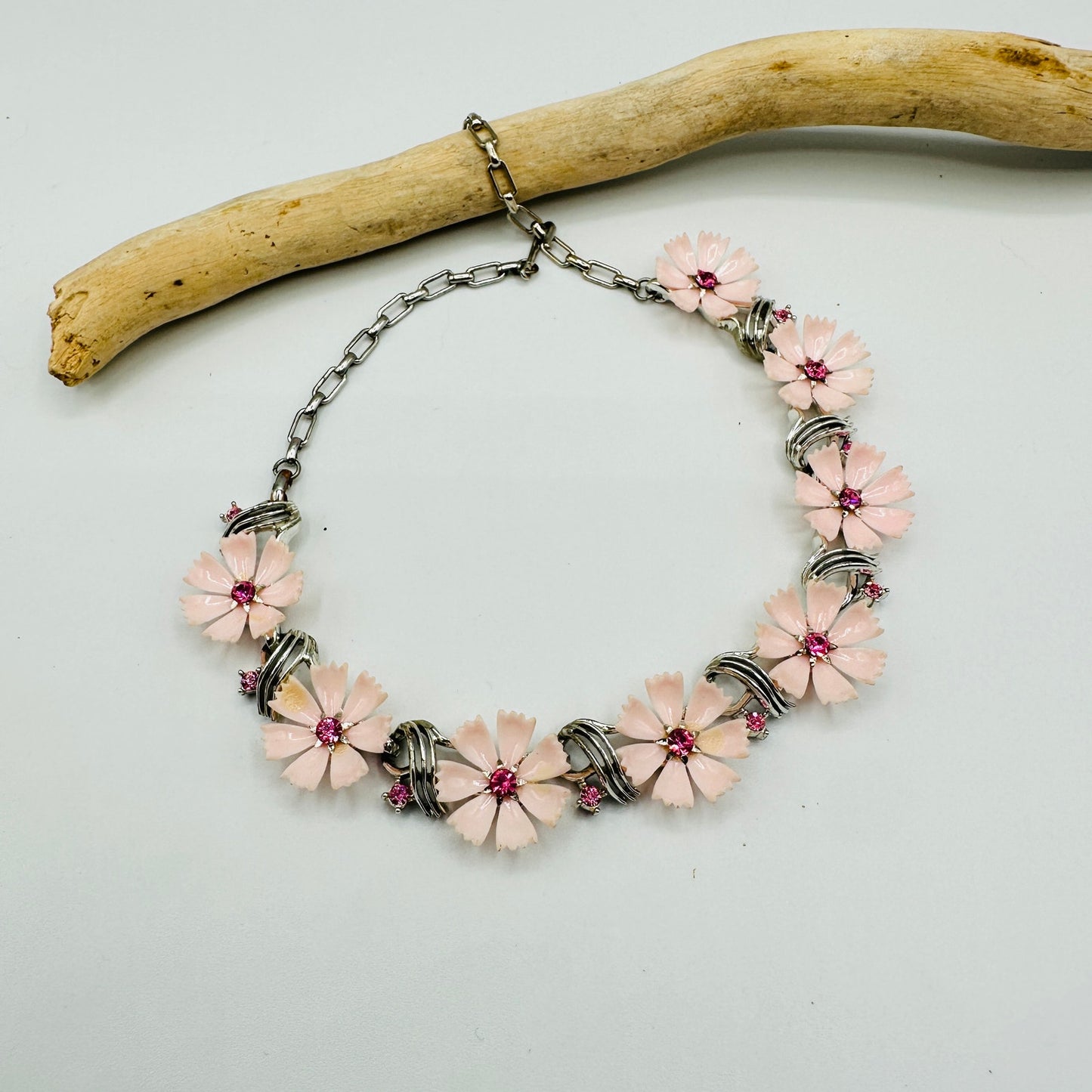 Vintage Lisner 1950-1960 Pink Flower Pink CZ Necklace