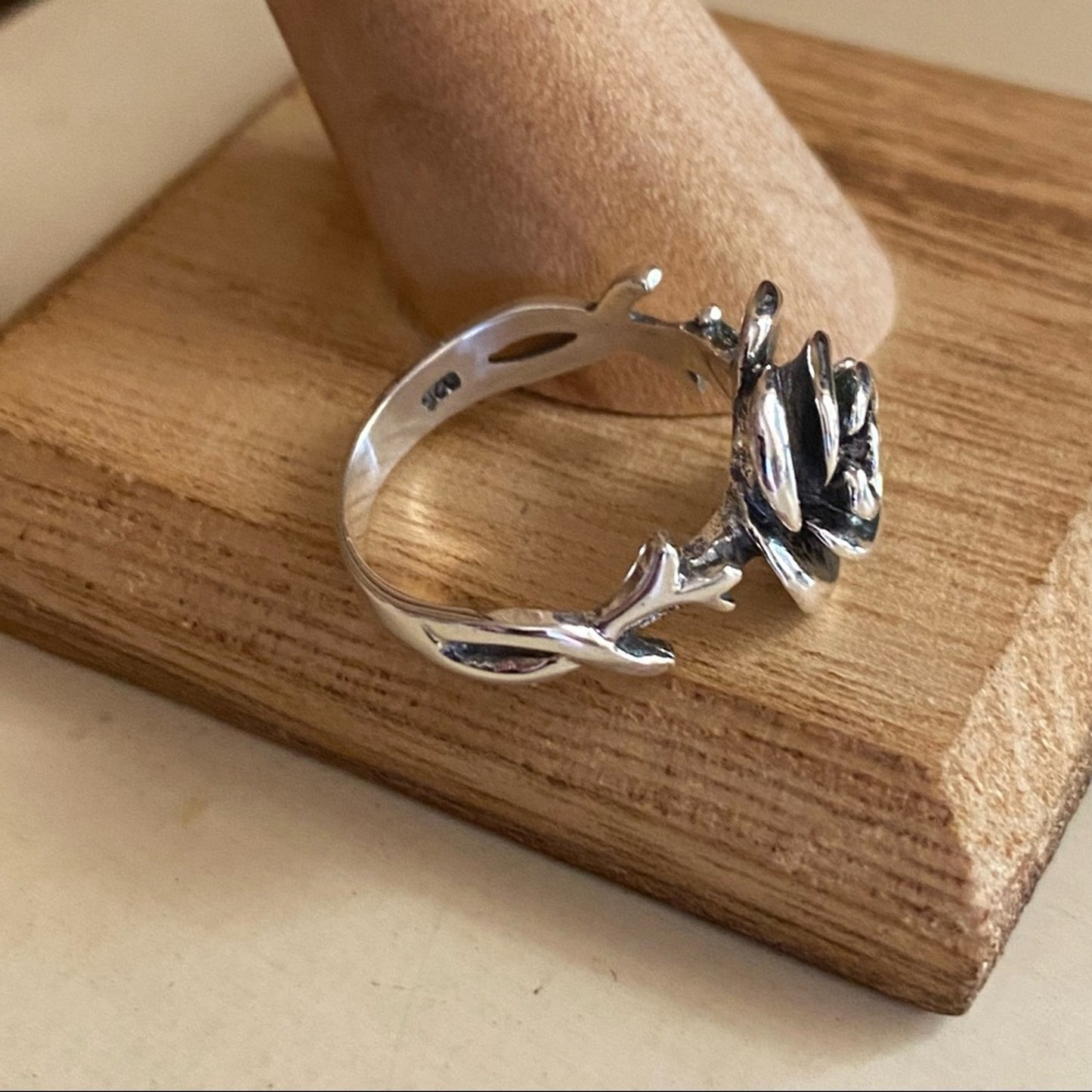 Sterling Silver Rose Ring Size 8