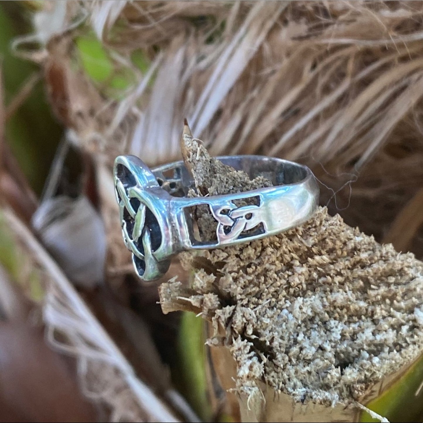 Sterling Silver Celtic Knot Ring Size 7