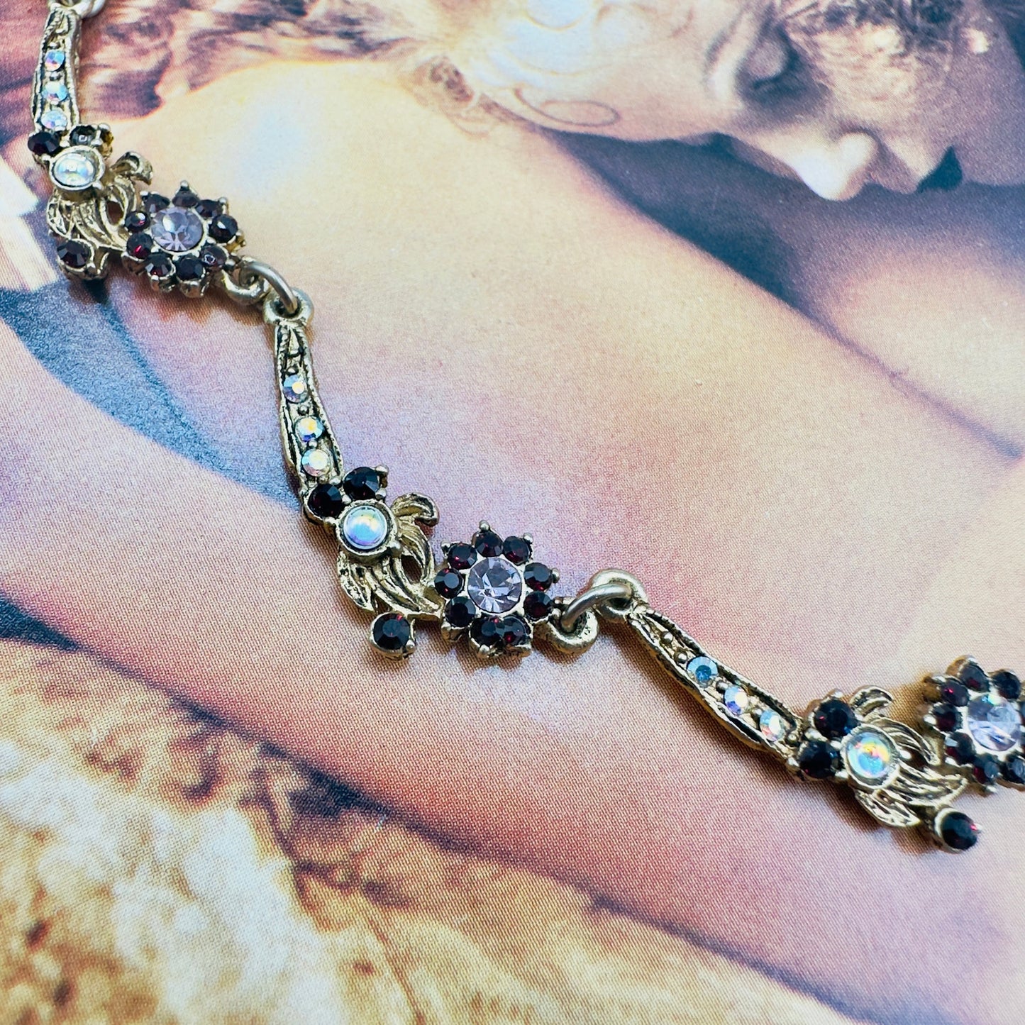 Vintage Yoni Z Vintage Crystal Flower Necklace