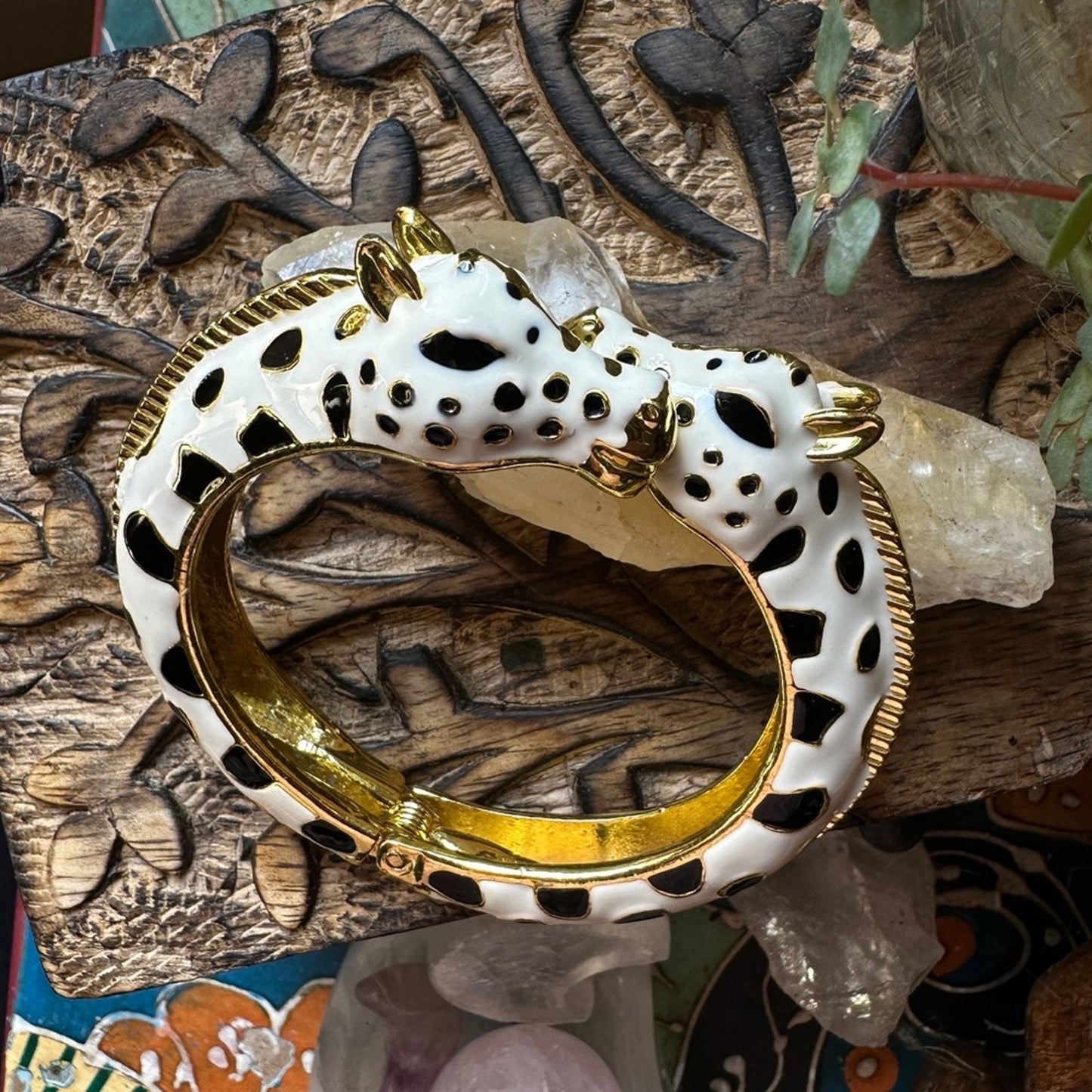 Giraffe Head Hinged Bangle Bracelet Gold Tone Enamel Safari Animal
