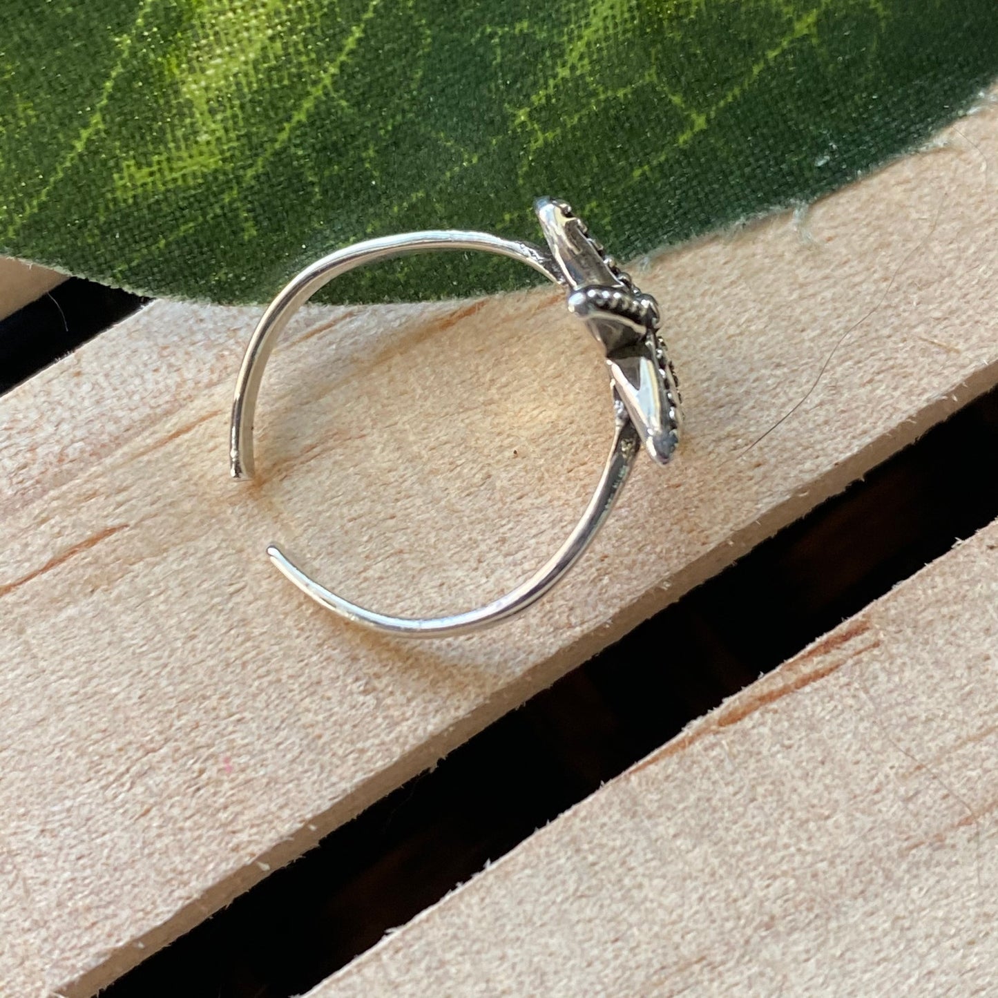 Sterling Silver Star Fish Toe Ring
