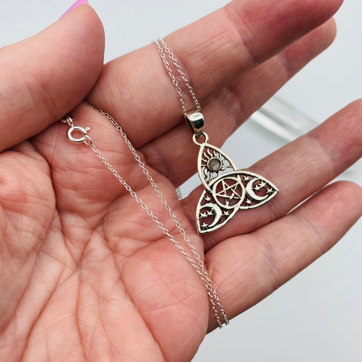 Sterling Silver Celtic Triquetra Pendant Necklace-Pagan Wiccan Pentacle Design