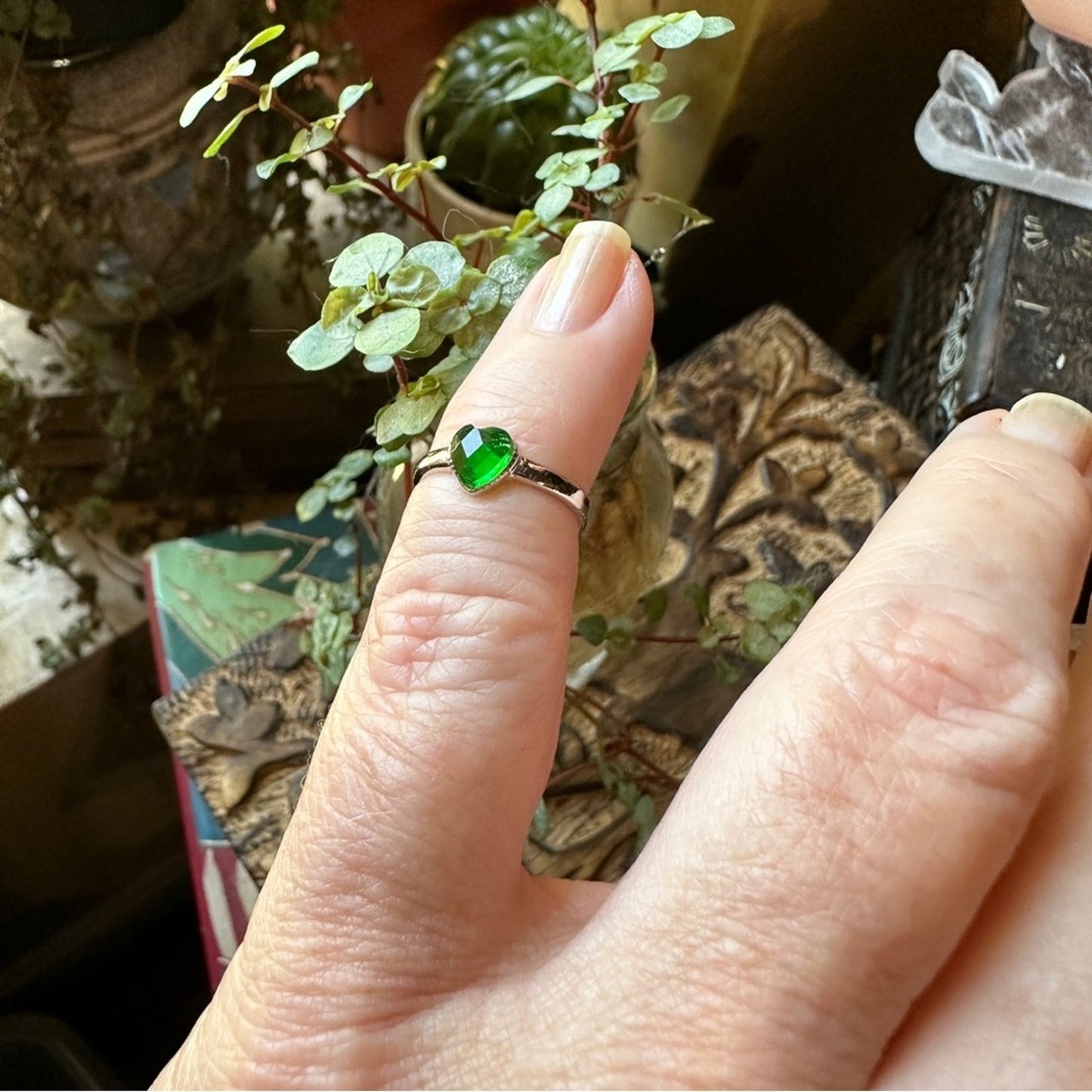 Emerald CZ Heart Toe Ring