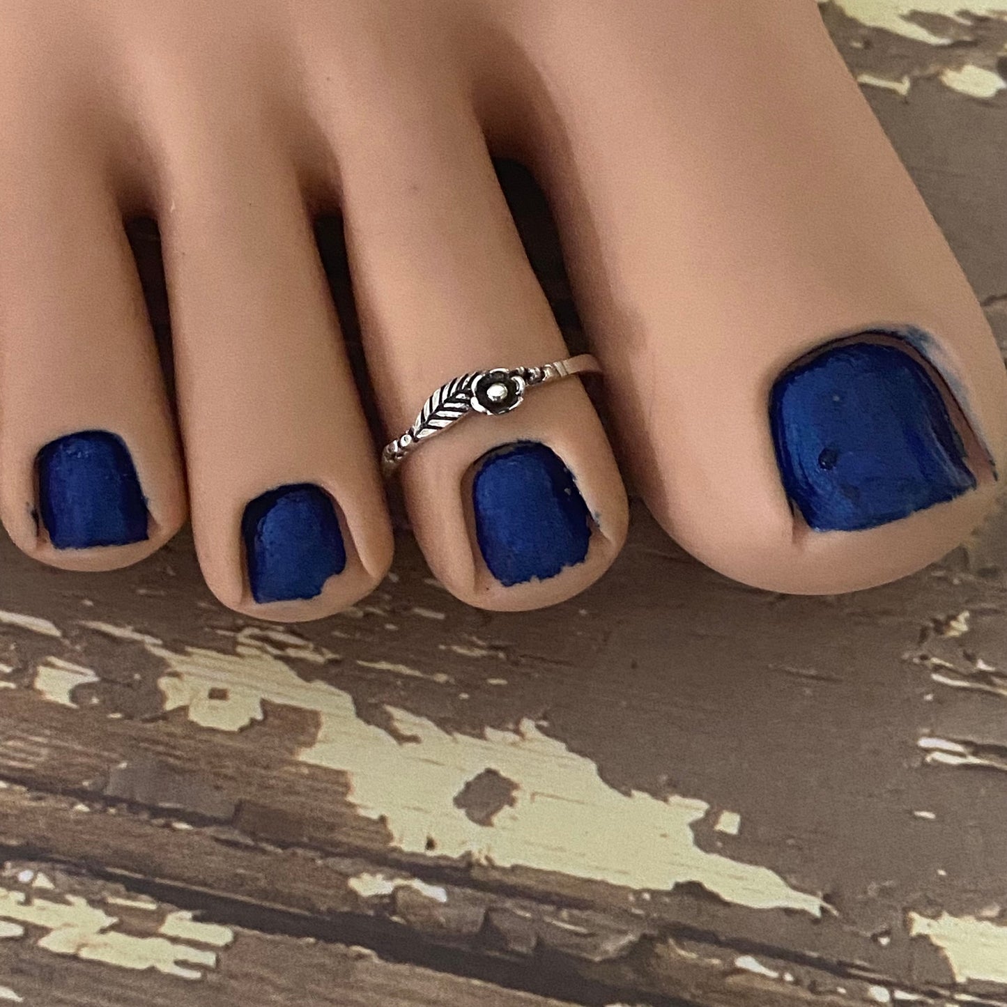 Dainty Flower Toe Sterling Silver Toe Ring